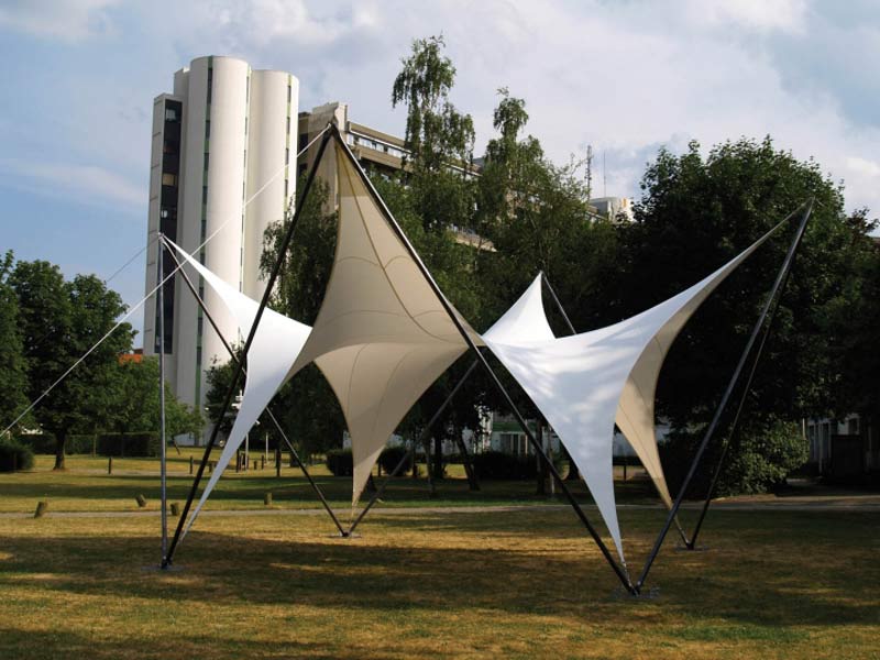 CE-13 المان شهری با سازه چادری